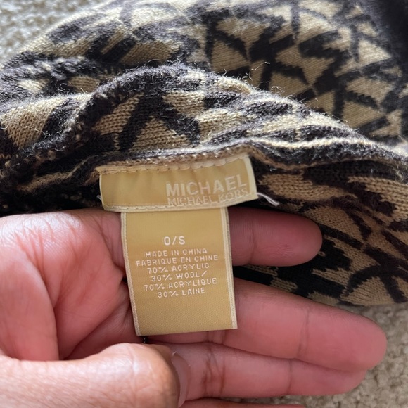 Michael Kors Fall/Winter hat - Picture 6 of 6